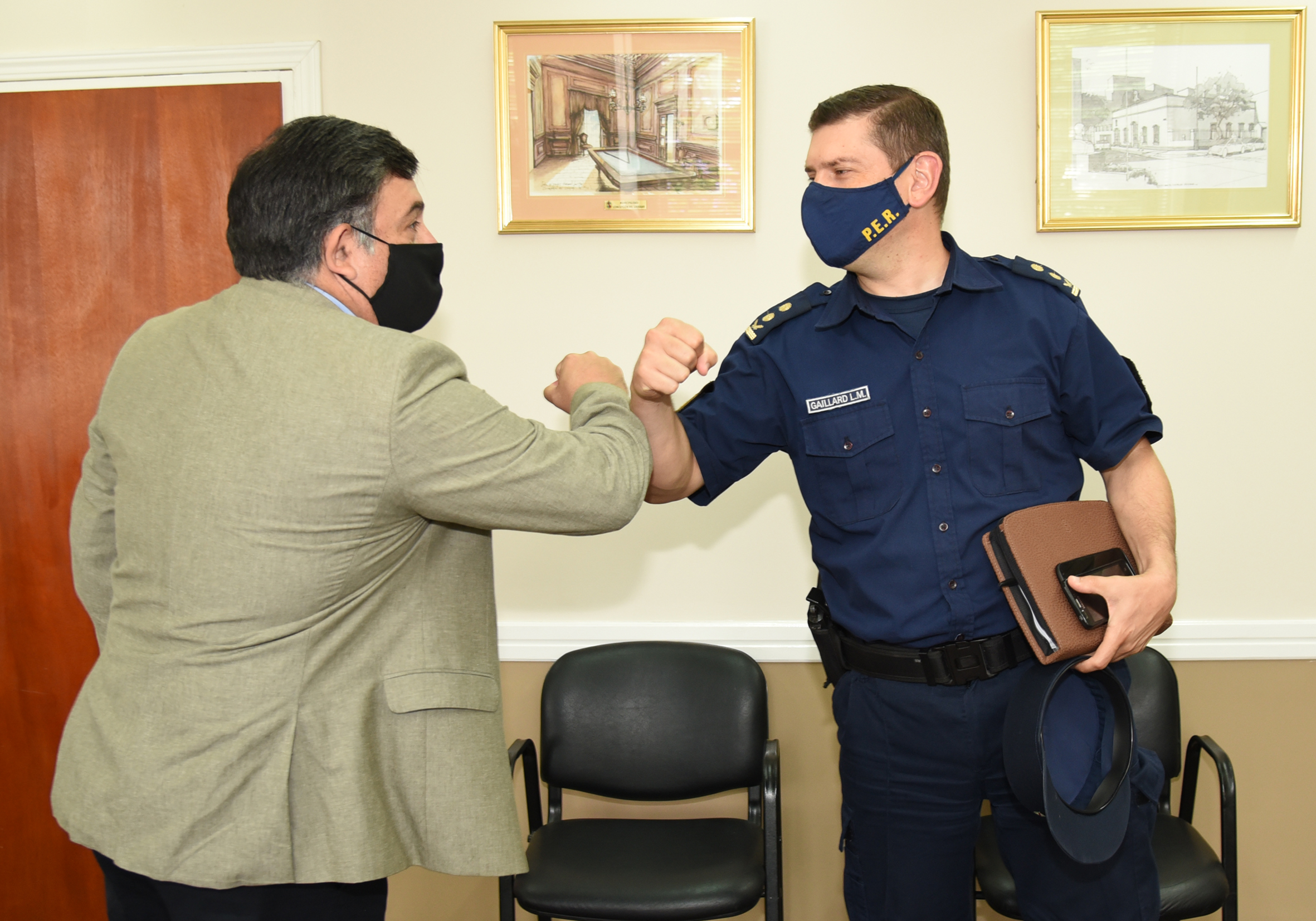 El Presidente Municipal, recibió en su despacho, al Jefe de la Departamental de la Policía de Entre Ríos, Comisario Mayor Luis Martín Gaillard