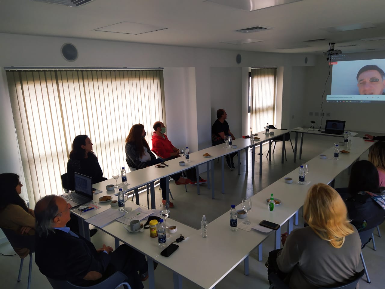 Este martes por la mañana, se concretó la presentación virtual del programa “Entrenamiento para el Trabajo”  en el que participaron diversas autoridades locales, provinciales y nacionales