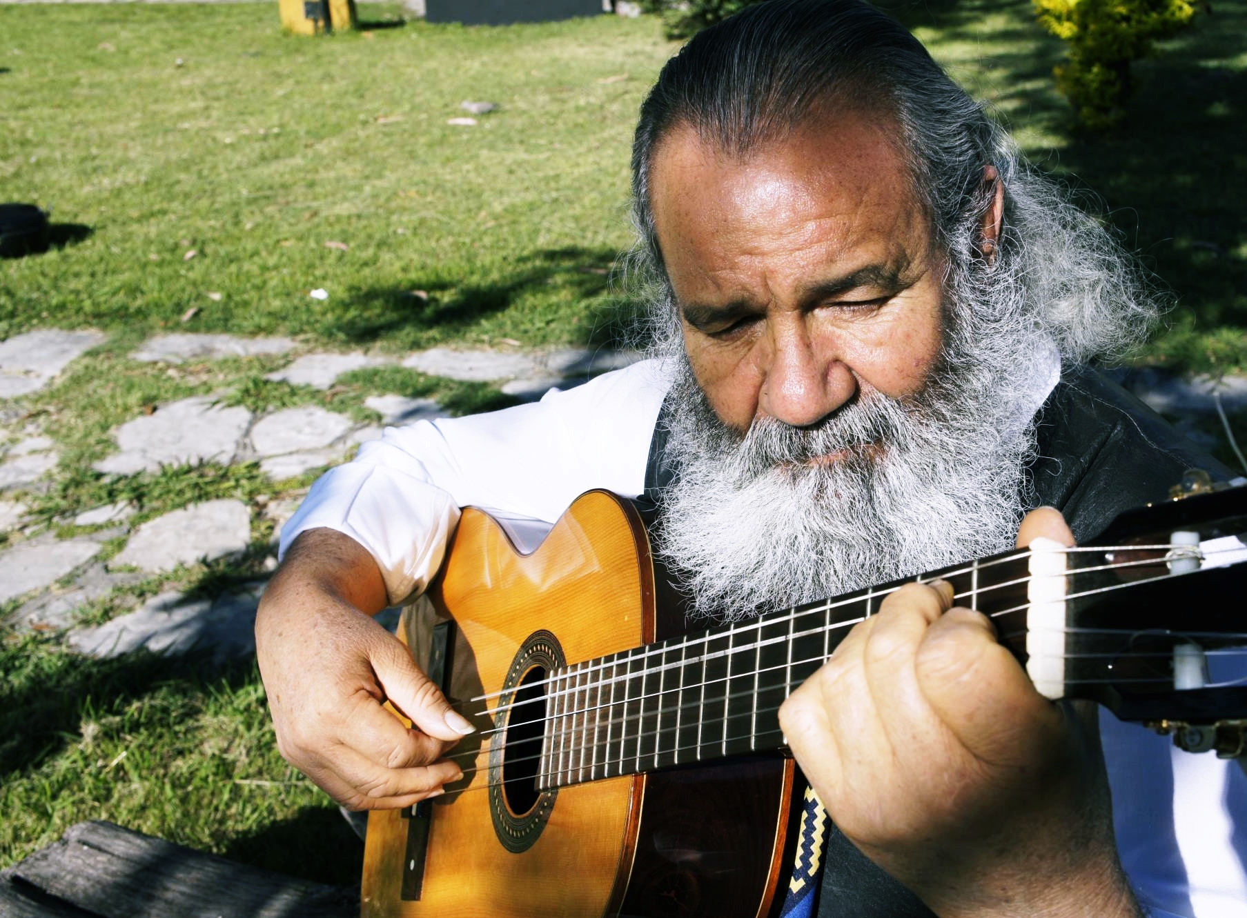 Realizarán un homenaje al cantautor uruguayense Alberto Argüello