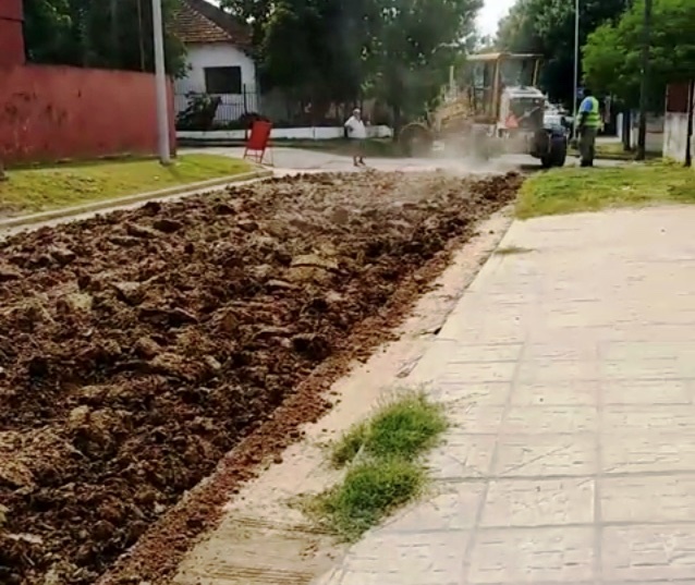 La calle 25 de Agosto quedará pavimentada en toda su extensión. Será a través de las únicas 5 cuadras que quedan aún de tierra, entre Av. Domingo Martínez y Alem.