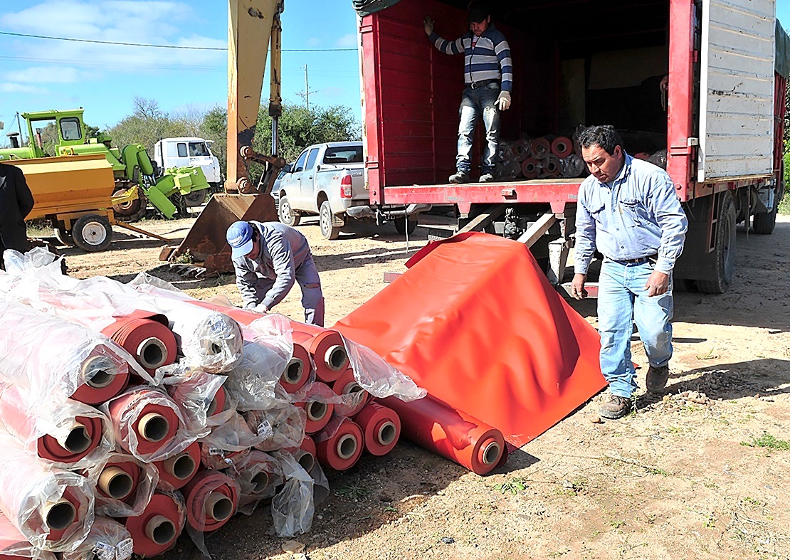 Como parte de las acciones para el futuro y nuevo relleno sanitario, la Municipalidad llama a licitación pública para la adquisición y colocación de geomembranas.