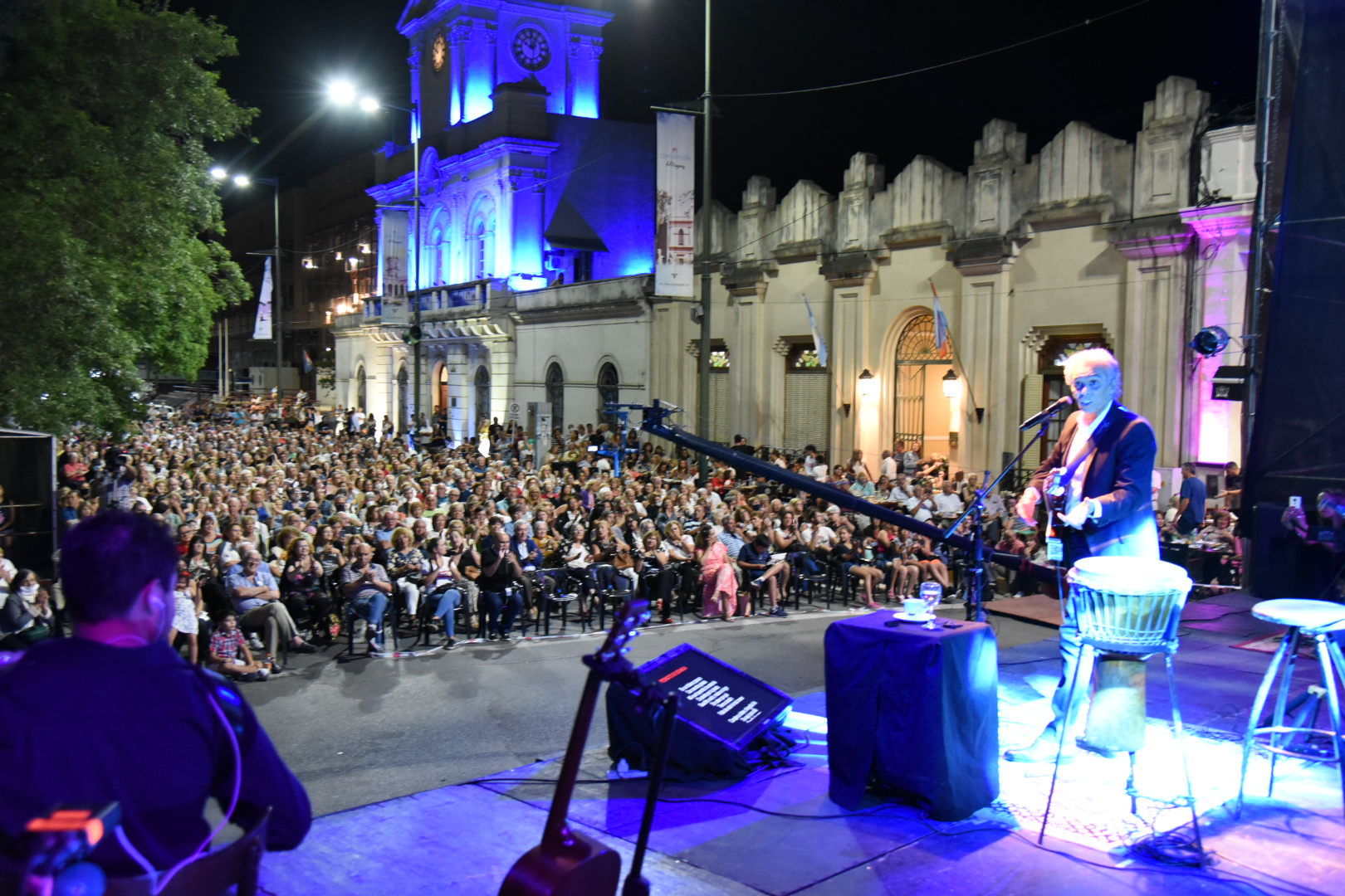 Jairo: emocionante actuación y un recuerdo para Linares Cardozo