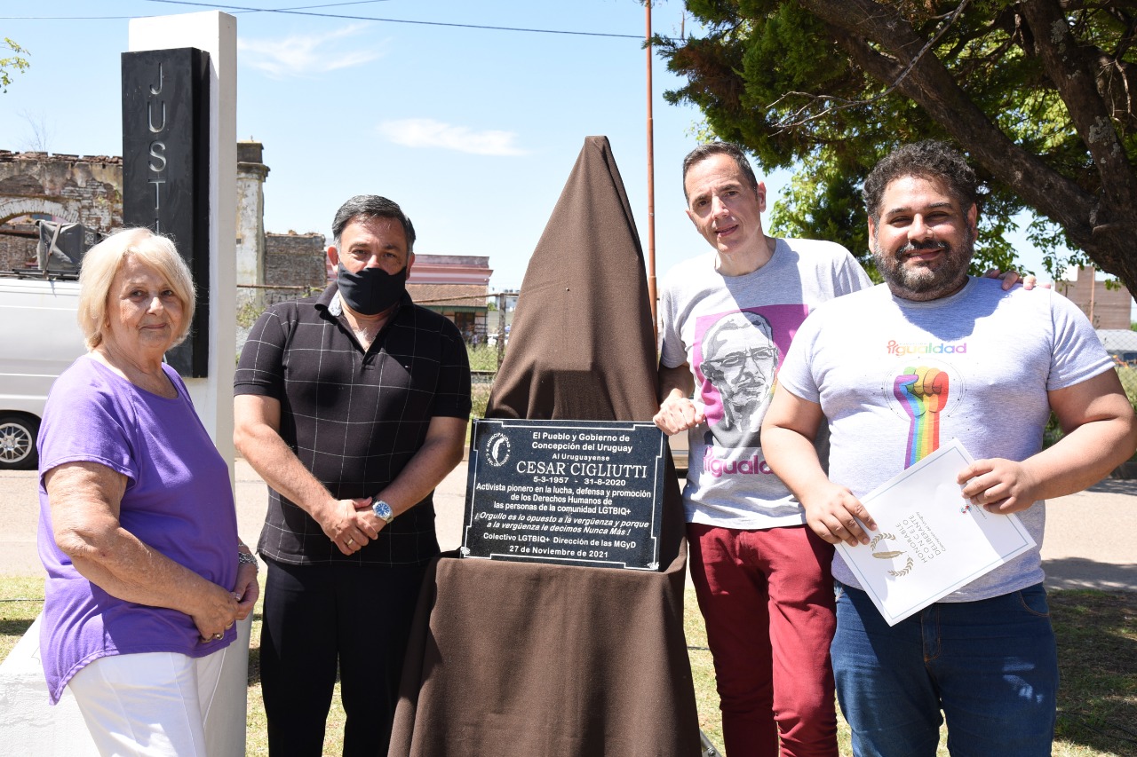 Homenajearon al uruguayense César Cigliutti en el marco de la semana del Orgullo