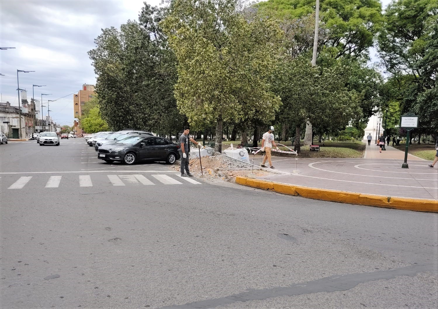 Construyen más rampas de acceso en Plaza Ramírez