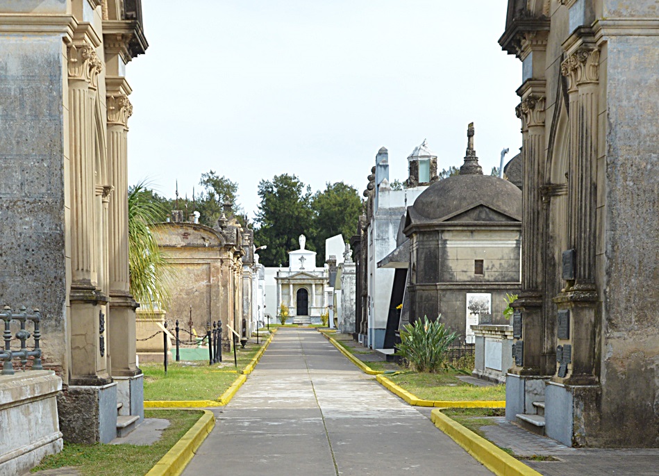 Comienza la agenda por el 165° Aniversario del Cementerio Municipal