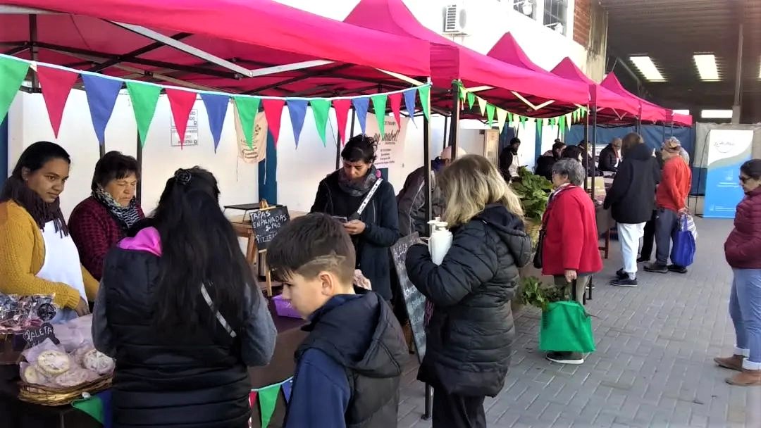 “La Feria en tu Barrio” inicia su recorrido de septiembre  en el Club Engranaje