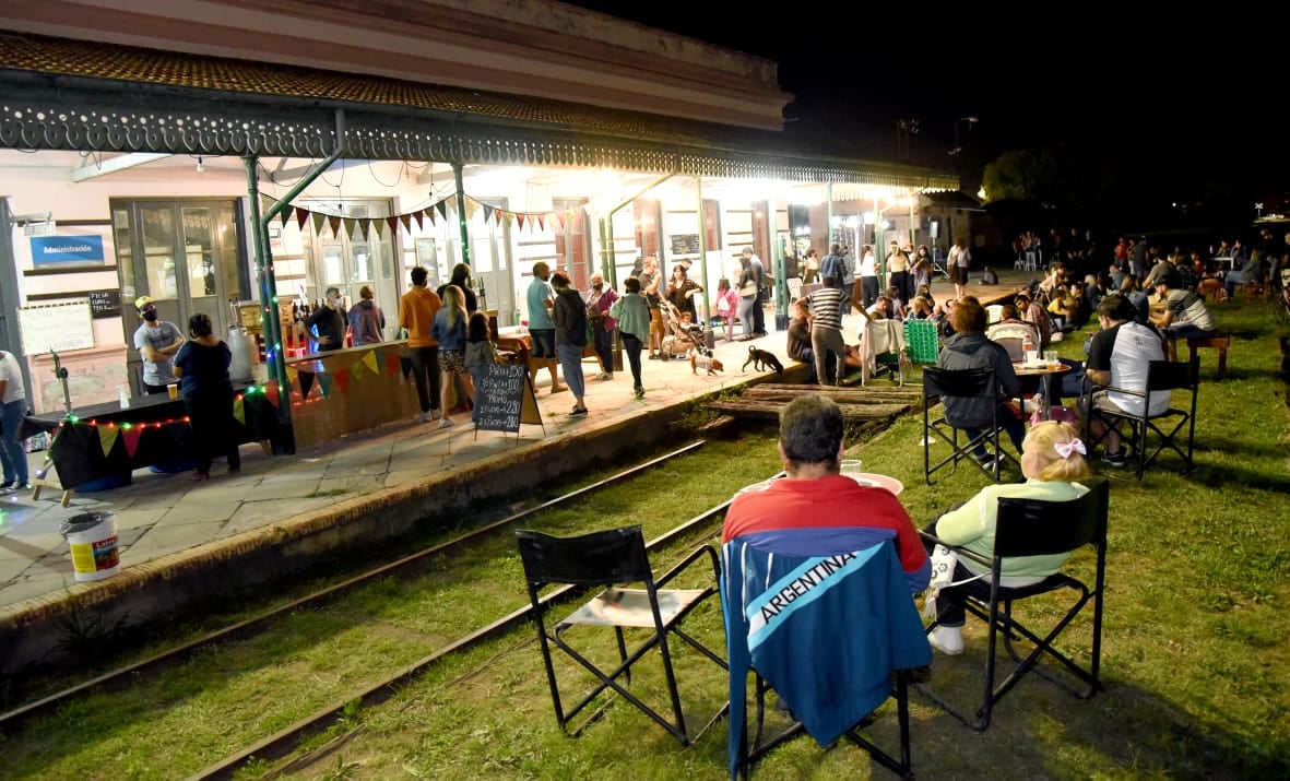 Feria de Alimentos Artesanales y de la Agricultura Familiar