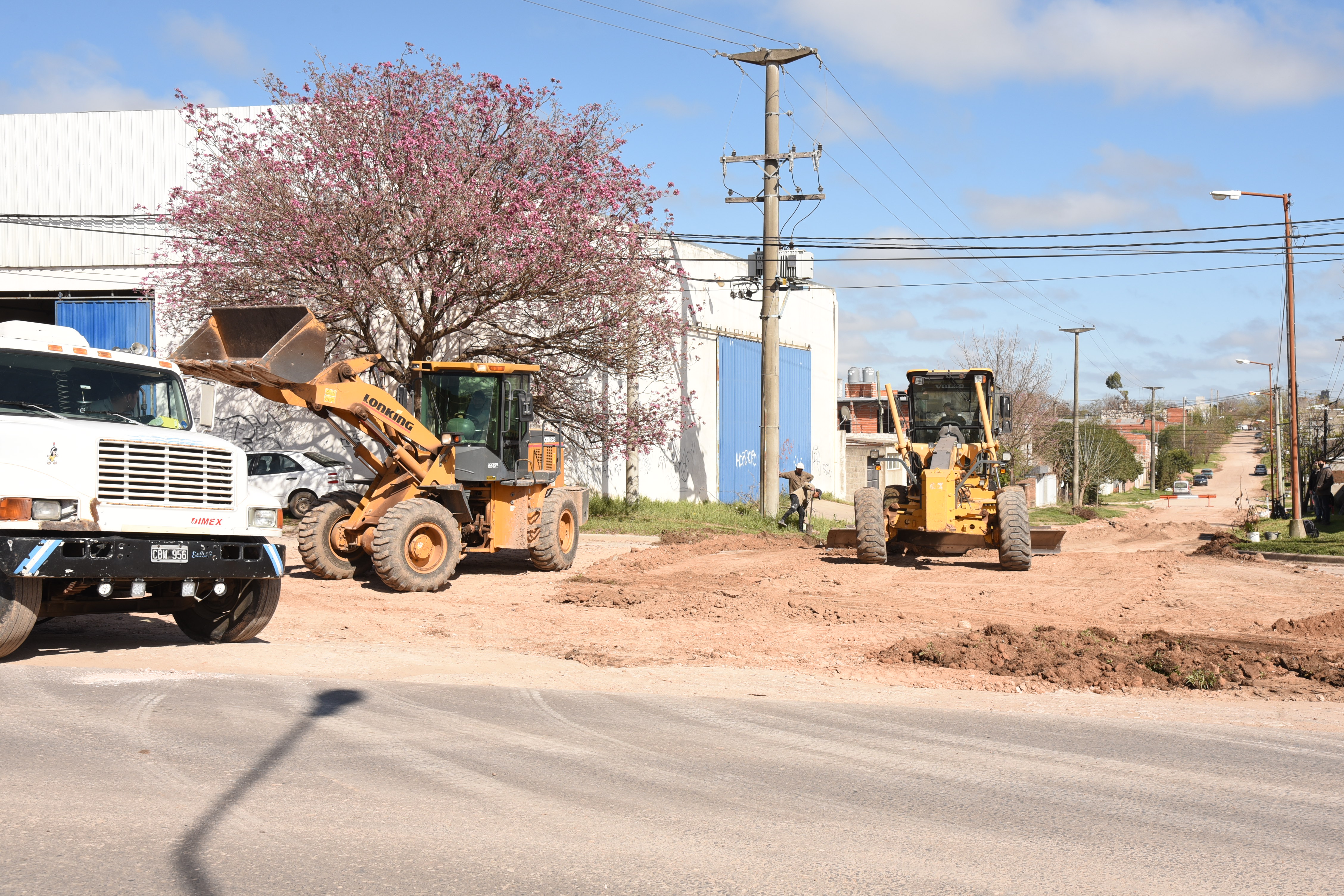 Más equipamiento para el arreglo de calles