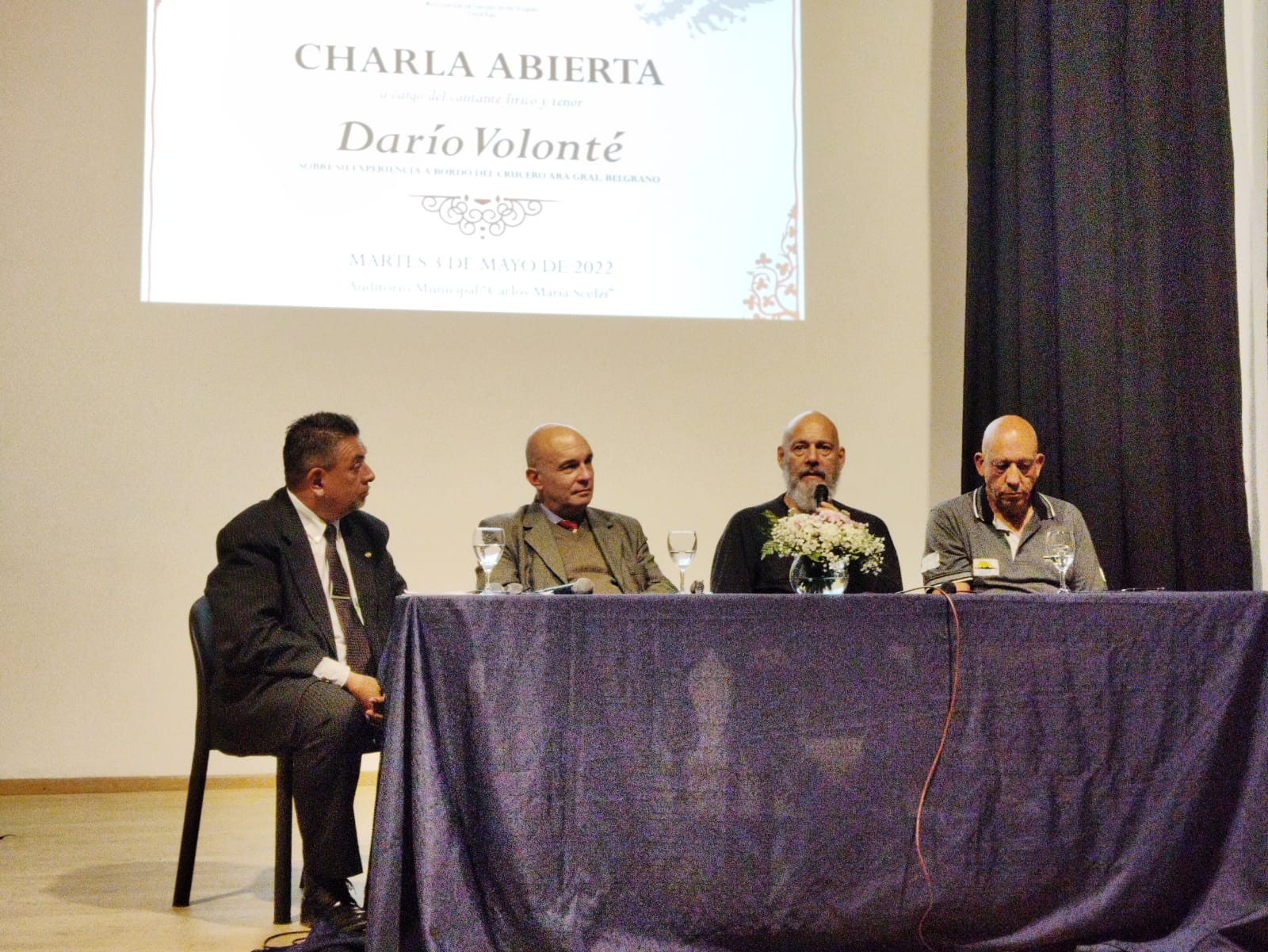 Darío Volonté brindó una charla sobre Malvinas, a 40 años del hundimiento del Crucero Gral. Belgrano