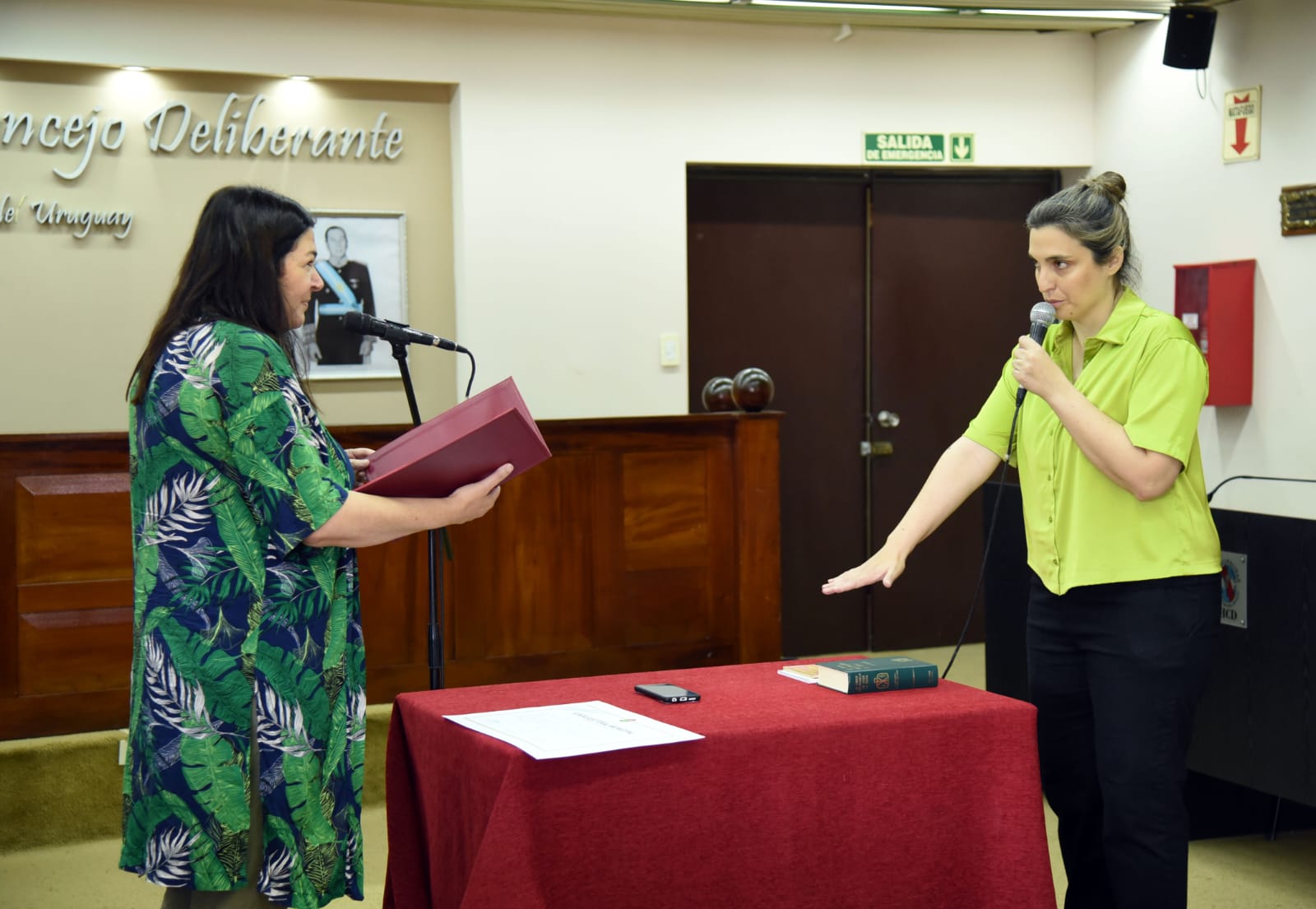 Mariana Bardisa juró como concejala del Honorable Concejo de Concepción del Uruguay