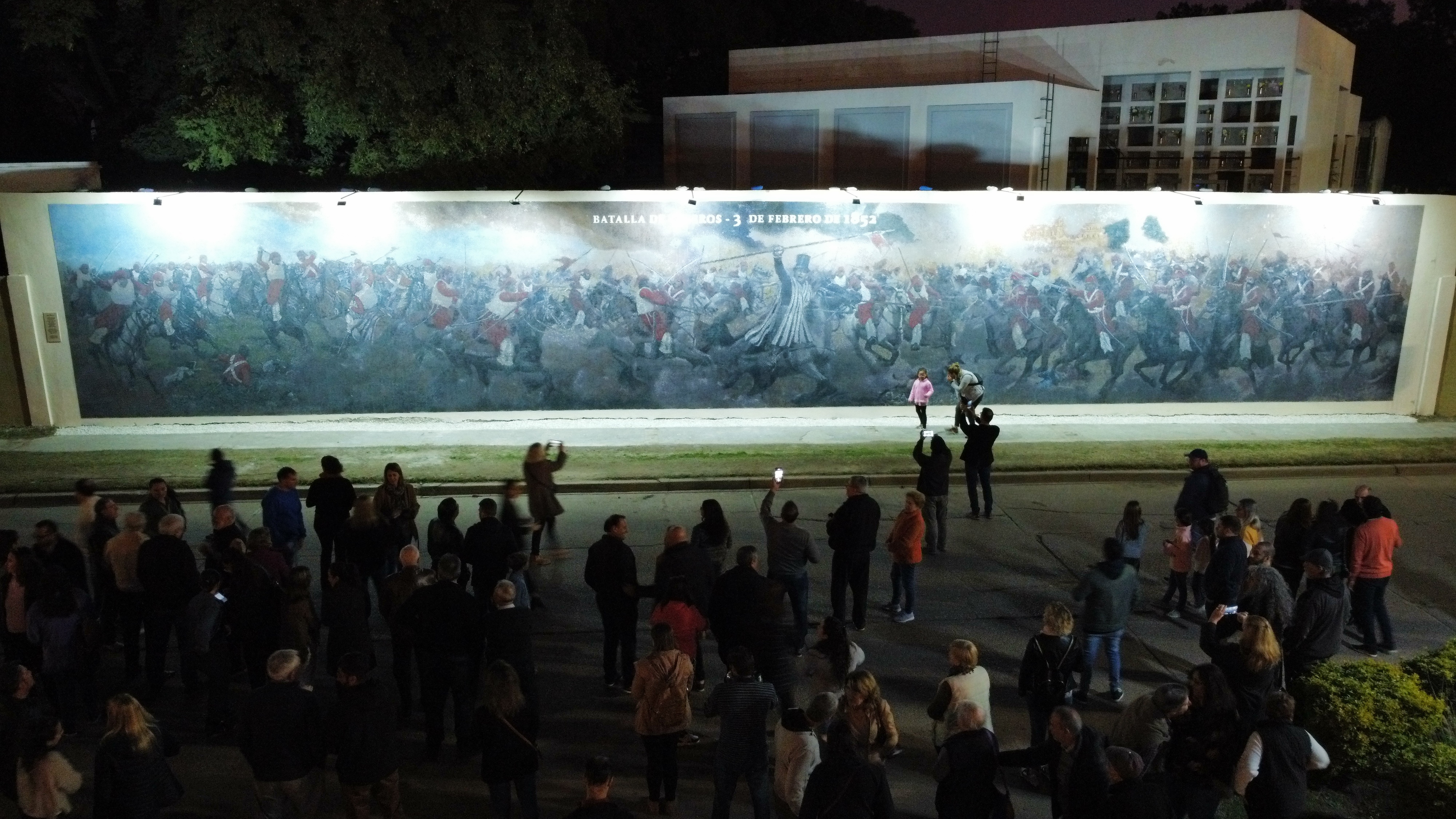 Inauguraron el mural artístico sobre la Batalla de Caseros