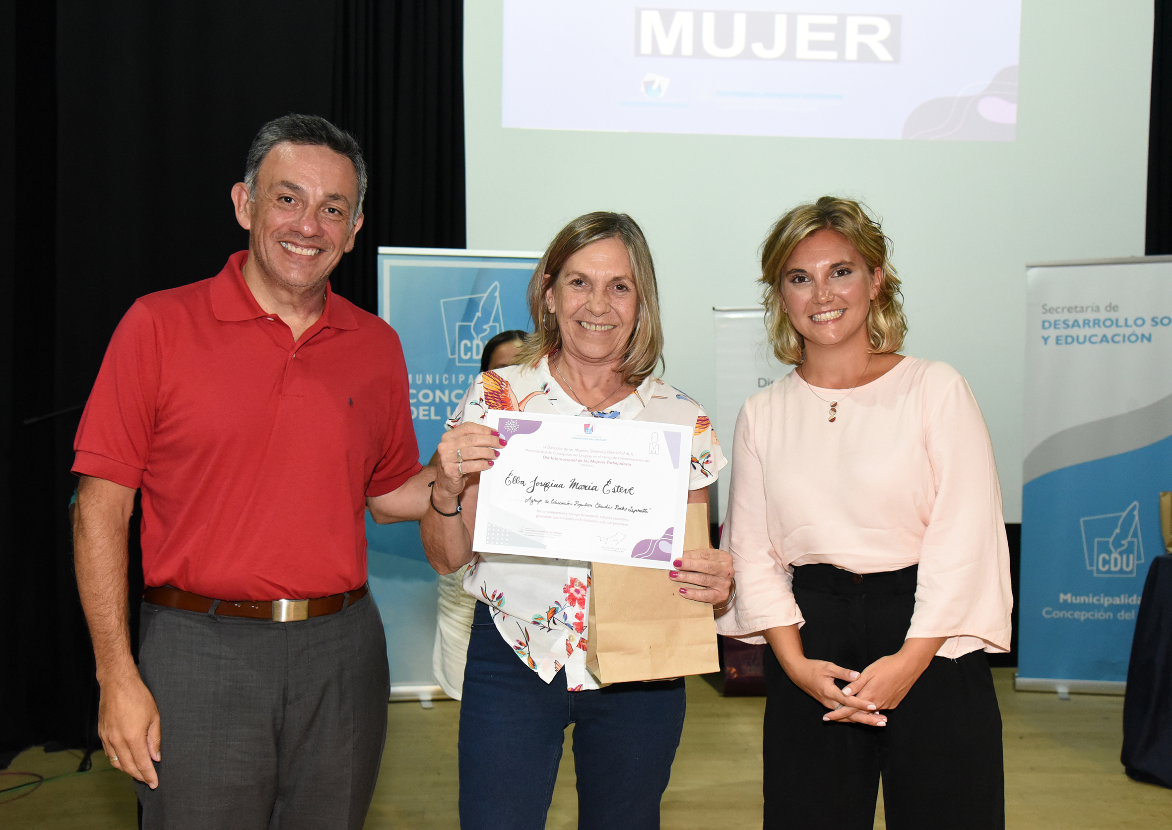 Reconocieron a las mujeres uruguayenses y tendrán su encuentro artístico este sábado