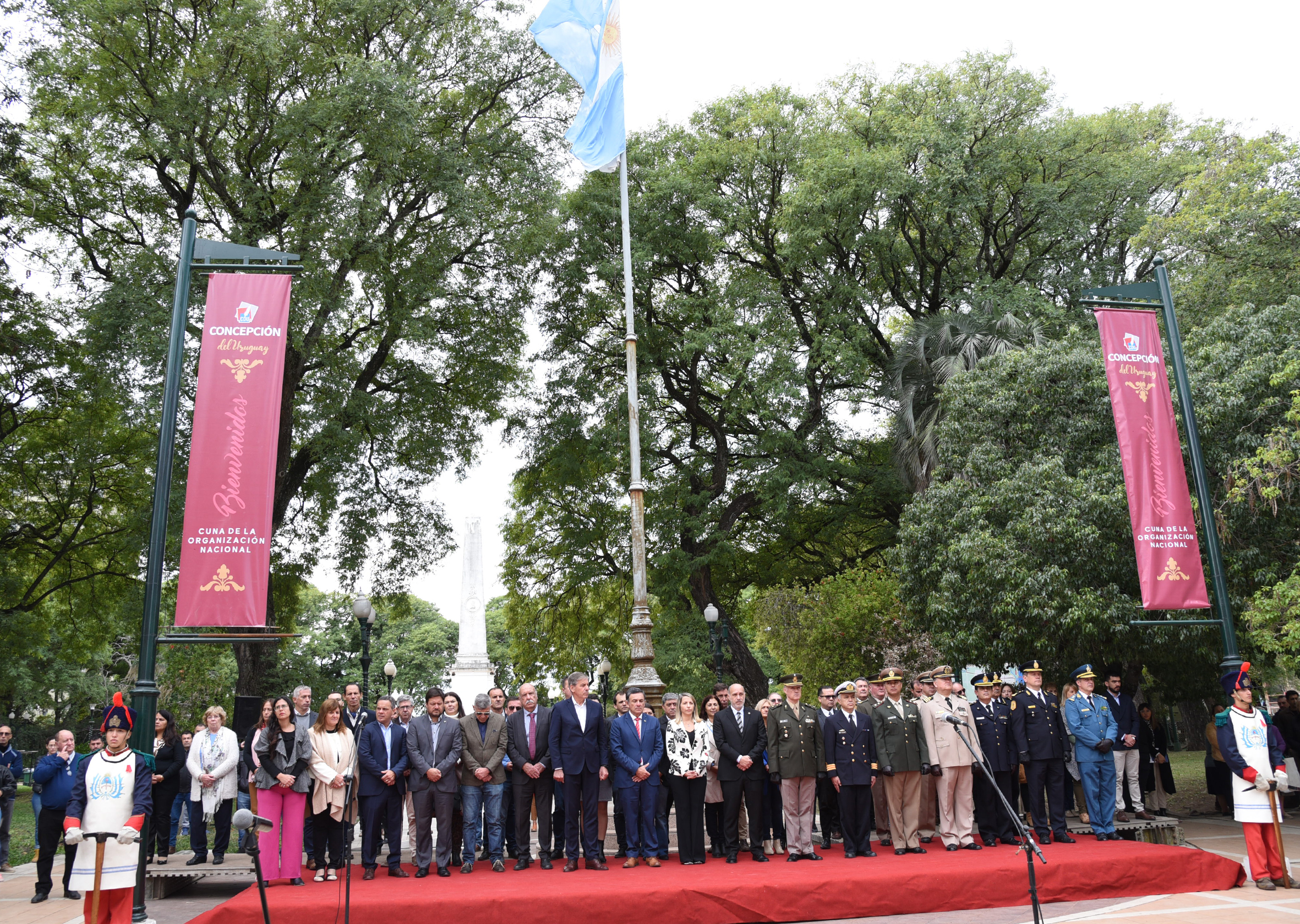 Entre Ríos y la ciudad de Santa Fe rindieron homenaje a la Constitución Nacional