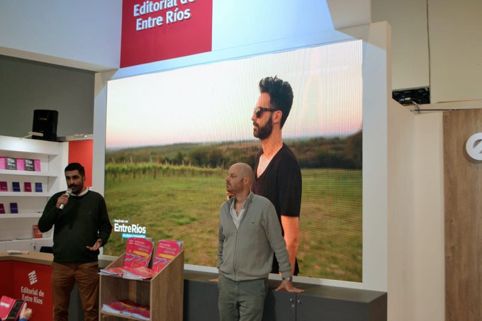 La Histórica presentó su libro Educación para la Salud Mental en la Feria del Libro