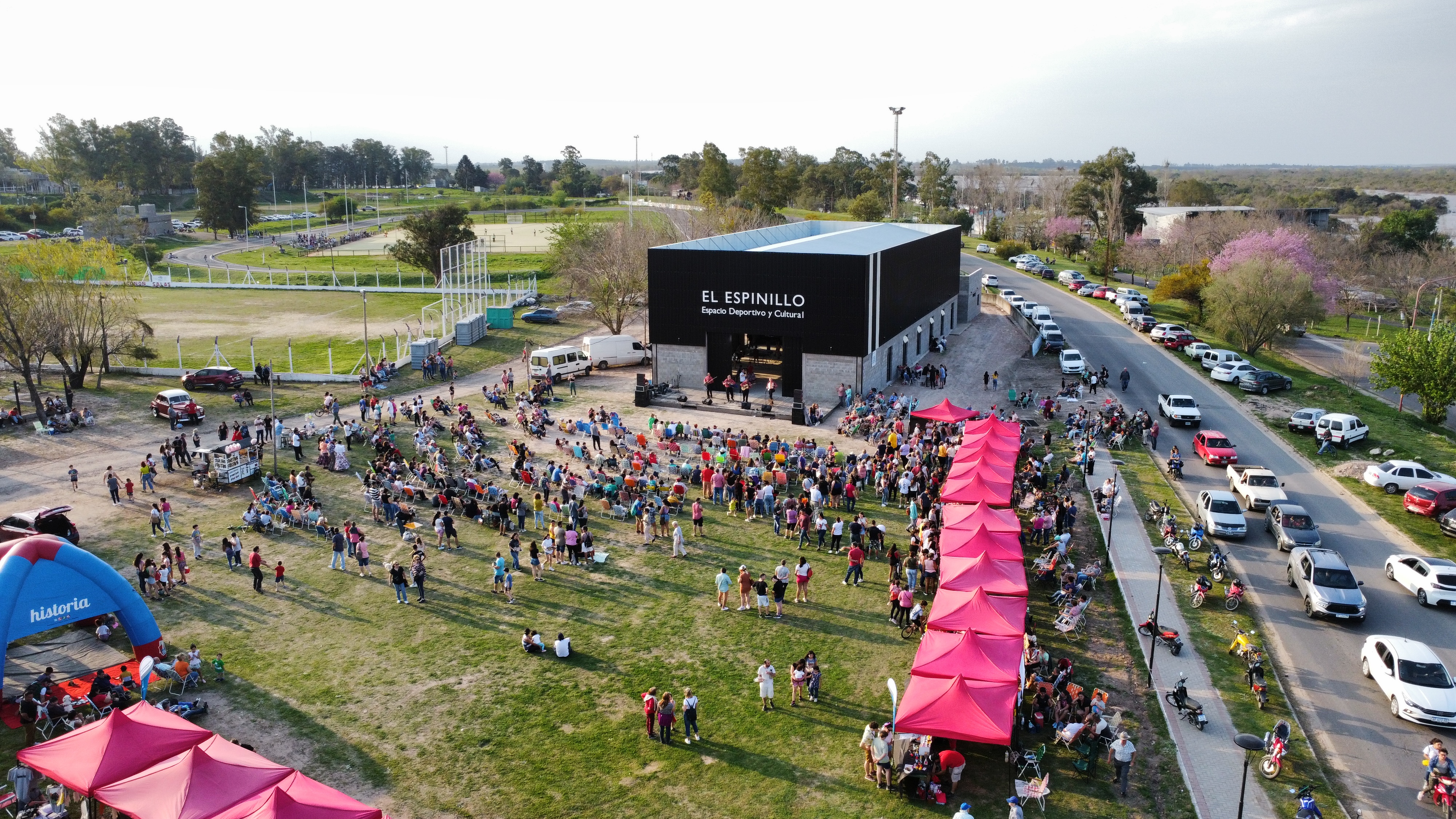 Con variadas emociones, se inauguró el nuevo salón de “El Espinillo”