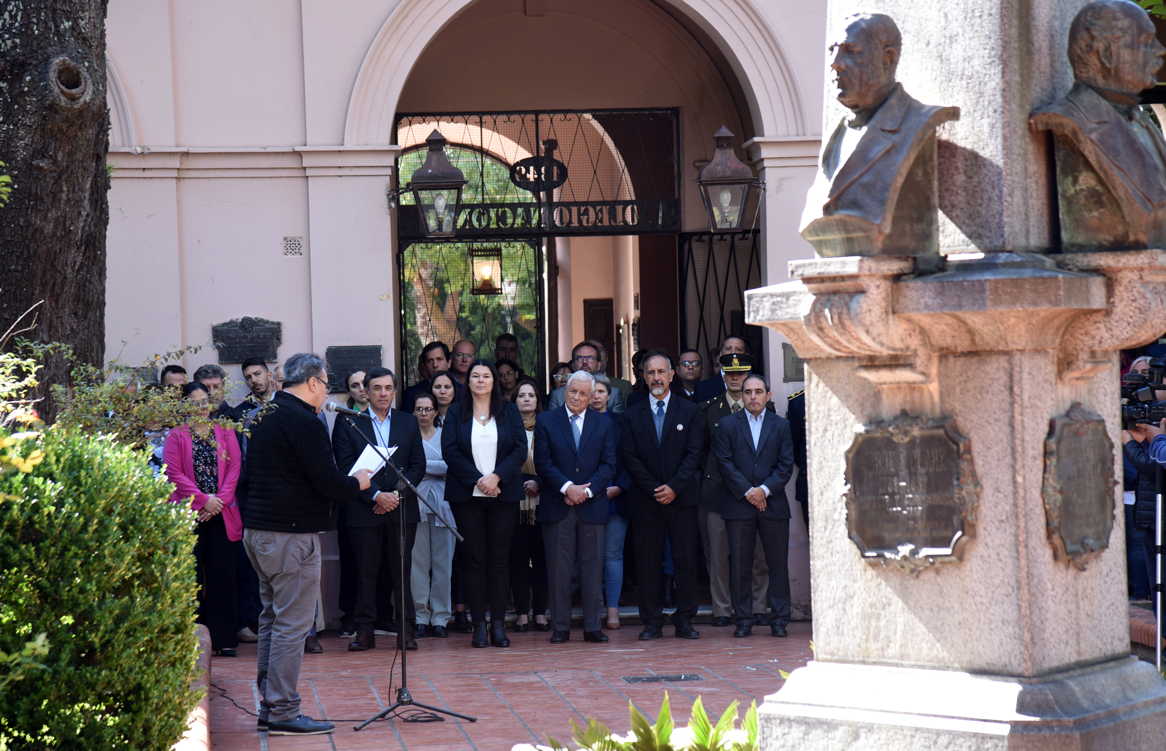 La ciudad honró la memoria del General Urquiza